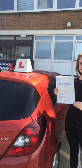 1drivingschool passed student